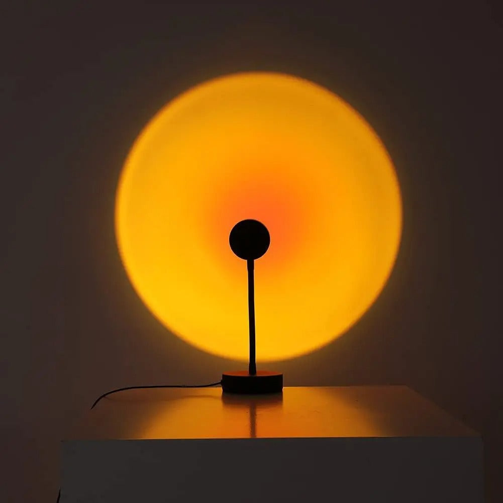 Sunset Lamp | 16 Colors + Remote Control LED Projector Table Lamp - USB Bedside Lamp